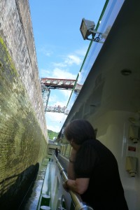 Mississippi River cruisers will appreciate the process of "locking through" along the Seine.